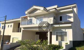 Imagem: Sobrado com 3 Suítes à venda, 248 m²