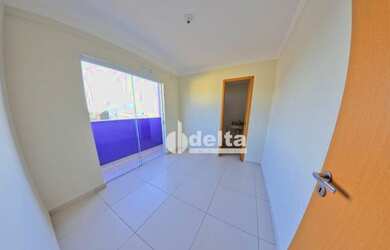 Imagem 11: Apartamento com 2 dormitórios à venda, 46 m² por R$ 165.000,00 - Dona Zulmira - Uberlândia