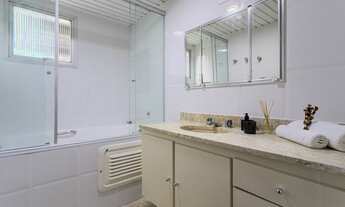 Imagem 2: Apartamento amplo com 2 dormitórios e 1 suíte com 2 vagas na Chácara Klabin