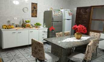 Imagem 2: Sobrado frontal na Vila Ré