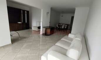 Imagem 3: Apartamento na Vila Nova Conceição com 2 quartos sendo 1 suíte, 2 vagas de garagem, próxim