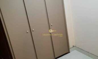 Imagem 7: Apartamento com 2 dormitórios para alugar, 140 m² por R$ 1.600/mês no Condomínio Residenci