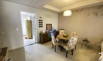 Imagem 3: Sobrado com 1 Suíte e 2 Quartos, Terraço e Piscina na Região da Vila A!