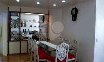 Imagem 3: Apartamento Super Iluminado no Jardim Paulista, 139 m² com três dormitórios