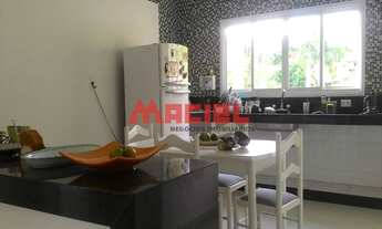 Imagem 4: Casa de condomínio para venda possui 400 metros quadrados com 3 quartos