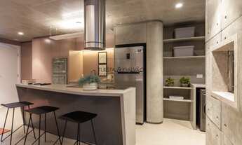 Imagem 4: Apartamento à venda em Curitiba, com uma suíte, cozinha, sala de estar/jantar, lavanderia