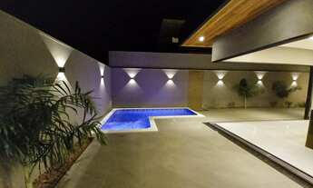 Imagem 5: Casa de condomínio para venda possui 215 metros quadrados com 3 quartos