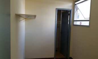 Imagem: Rychard vendo apartamento em praia do canto