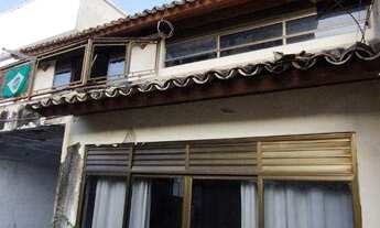 Imagem 3: Casa de 5 Quartos com 4 Suítes perto do Largo do Marrão