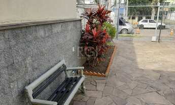 Imagem 3: Porto Alegre - Casa Padrão - Floresta