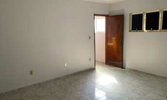 Imagem 3: Casa para venda possui 200 metros quadrados com 3 quartos em Jardim dos Buritis - Caldas N