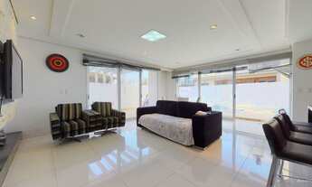 Imagem: Porto Alegre - Casa Padrão - Campo Novo