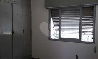 Imagem 3: Sobrado à Venda muito bem localizado em Indianópolis / 03 Dormitórios