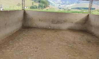 Imagem 12: FAZENDA REGIAO SERRANA CANTAGALO FORMADA E PERTO DA CIDADE