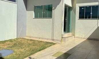 Imagem: Vende-se casa em Nova Parnamirim