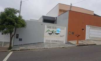 Imagem: Casa com 3 dormitórios com 1 suite - Villa