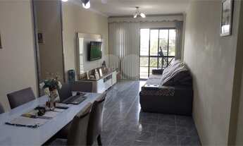 Imagem 3: Belíssimo apartamento em condomínio, composto de salão dois ambientes, três dormitórios u