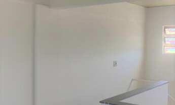 Imagem 6: Excelente Loja c/ 45m2 com sobreloja de frente para Rua, com estacionamento-Bairro Letícia