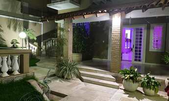 Imagem 5: Casa para venda tem 297 metros quadrados com 3 quartos