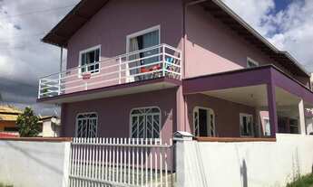 Imagem: Sobrado à venda, com 256m² por R$ 650.000,00