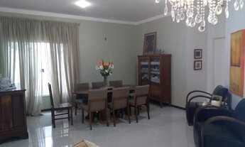 Imagem 3: Casa de condomínio para venda tem 250 metros quadrados com 3 quartos