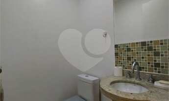 Imagem 7: Apartamento alto padrão praia da Enseada Guarujá frente mar decorado mobiliado com lazer t