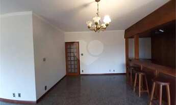 Imagem 3: Casa À VENDA com 3 dormitórios, sendo 1 suíte, 2 banheiros no total, todos os dormitórios