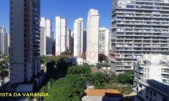 Imagem 2: Apartamento de dois dormitórios na Vila Nova Conceição ao lado parque Ibirapuera