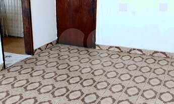 Imagem 4: Apartamento de frente, sol da manhã