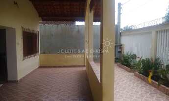 Imagem 3: Casa com Edícula a 600 metros da Praia