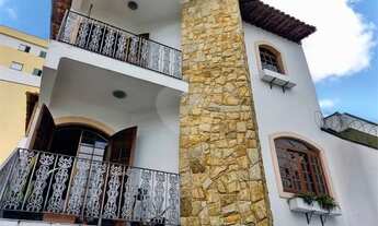 Imagem: Belíssimo Sobrado com 3 quartos na Vila