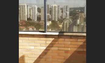 Imagem 4: Linda cobertura com três suites para aluguel ou venda venda possui 241 metros área útil