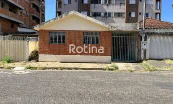 Imagem: Casa para aluguel, 3 quartos, 1 vaga, Saraiva