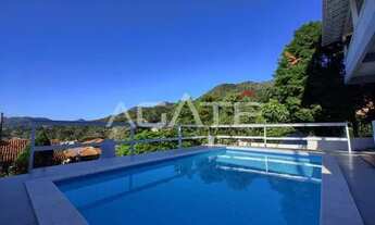 Imagem 2: Agatê Imóveis vende oportunidade Casa Triplex de 380 m² no Ubá Floresta - Itaipu - Niterói