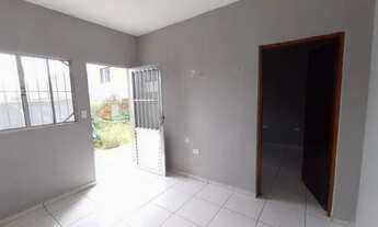 Imagem 3: ALUGO APARTAMENTO R$650,00<br>1° ANDAR 3 CÔMODOS E BANHEIRO LAVANDERIA COBERTA<br