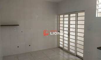 Imagem 2: Casa com 2 dormitórios para alugar, 159 m² por R$ 3.139,92/mês - Vila Castelar - Limeira/S