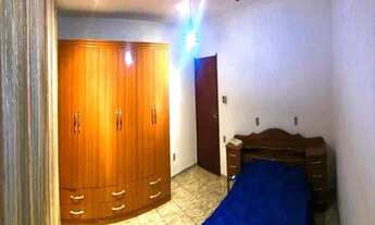 Imagem 2: Sobrado amplo com 2 quintais e jardim. 320 m²