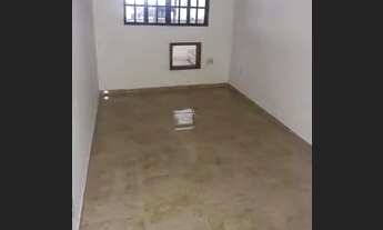 Imagem: ALUGA-SE UMA CASA