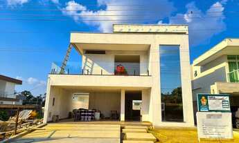 Imagem 2: Casa Duplex em condomínio com 3 suítes, Quital amplo, 4 vagas sendo 2 cobertas