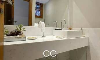 Imagem 6: Casa para venda tem 605 metros quadrados com 5 quartos