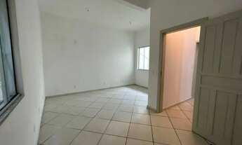 Imagem 5: Quarto a 4min a pé do Beiramar shopping