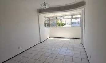 Imagem 5: Apartamento com 2 dormitórios para alugar, 66 m² por R$ 1.700/mês - Vila União - Fortaleza