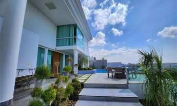 Imagem 4: Casa magnifica bem localizada com vista para a cidade