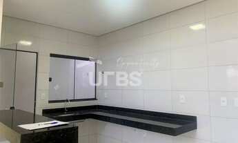 Imagem 4: Casa de Rua - Casa 3 quartos, sendo 1 suíte