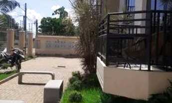 Imagem 2: Apartamento 74m²- belo e espaçoso. 2Q/1Suite - 220 mil