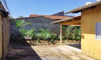 Imagem 4: Casa 02 com quartos sozinha no lote em Trindade. Escriturada!