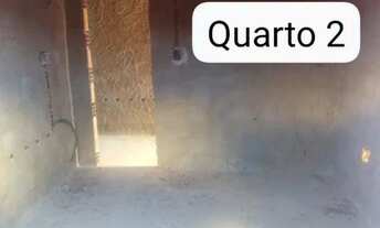 Imagem 4: Terreno com casa quase pronta