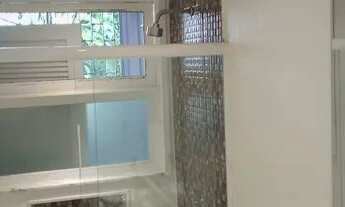 Imagem 6: Apartamento de 2 quartos com suite e garagem no Leme - Rio de Janeiro - RJ