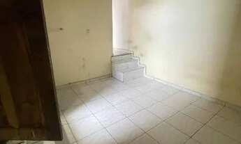 Imagem 3: Aluga-se kitnet Quarto com aluguel por R$350 /mês