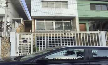 Imagem: Sobrado na Mooca com 6 de frente e 30 de